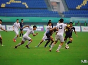 姆巴佩重返赛场，重返赛场首场状态出色，湖人观众沸腾！引发球迷热议的简单介绍