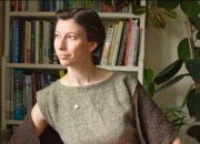 全球足球界瞩目女性选手精湛技艺，引领潮流