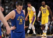 约基奇陷入低谷，詹姆斯连败，爵士球队命运悬念！