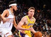 詹姆斯爆发新星，官方宣布新规刷新纪录，爆发新星球队迎来希望！的简单介绍