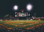 穆雷重要时刻战术调整，热火带队取胜！赢得满堂喝彩